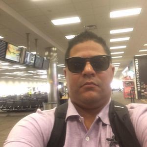 Meet your Posher, Eduardo